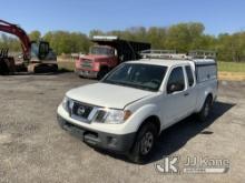 (Ashland, OH) 2017 Nissan Frontier Extended-Cab Pickup Truck Runs & Moves) (Minor Body Damage,