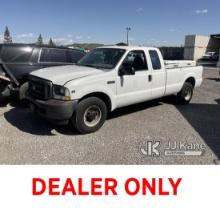 (Jurupa Valley, CA) 2002 Ford F-250 SD Extended-Cab Pickup Truck Runs & Moves ,Check Engine Light Is
