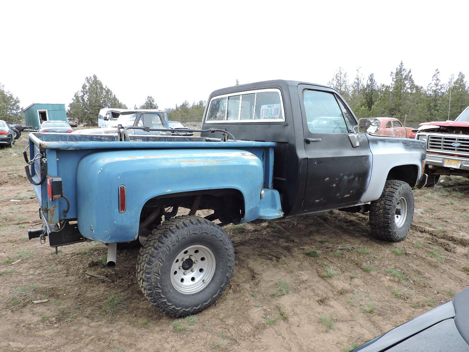 1976 Chevrolet Regular Cab Step-Side Pickup / 4X4 with 350 and 5-Speed
