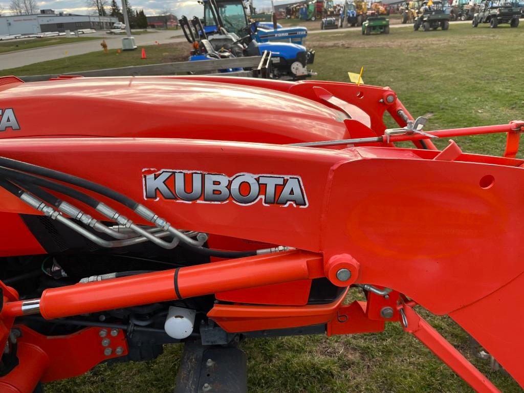 Kubota L5060 tractor