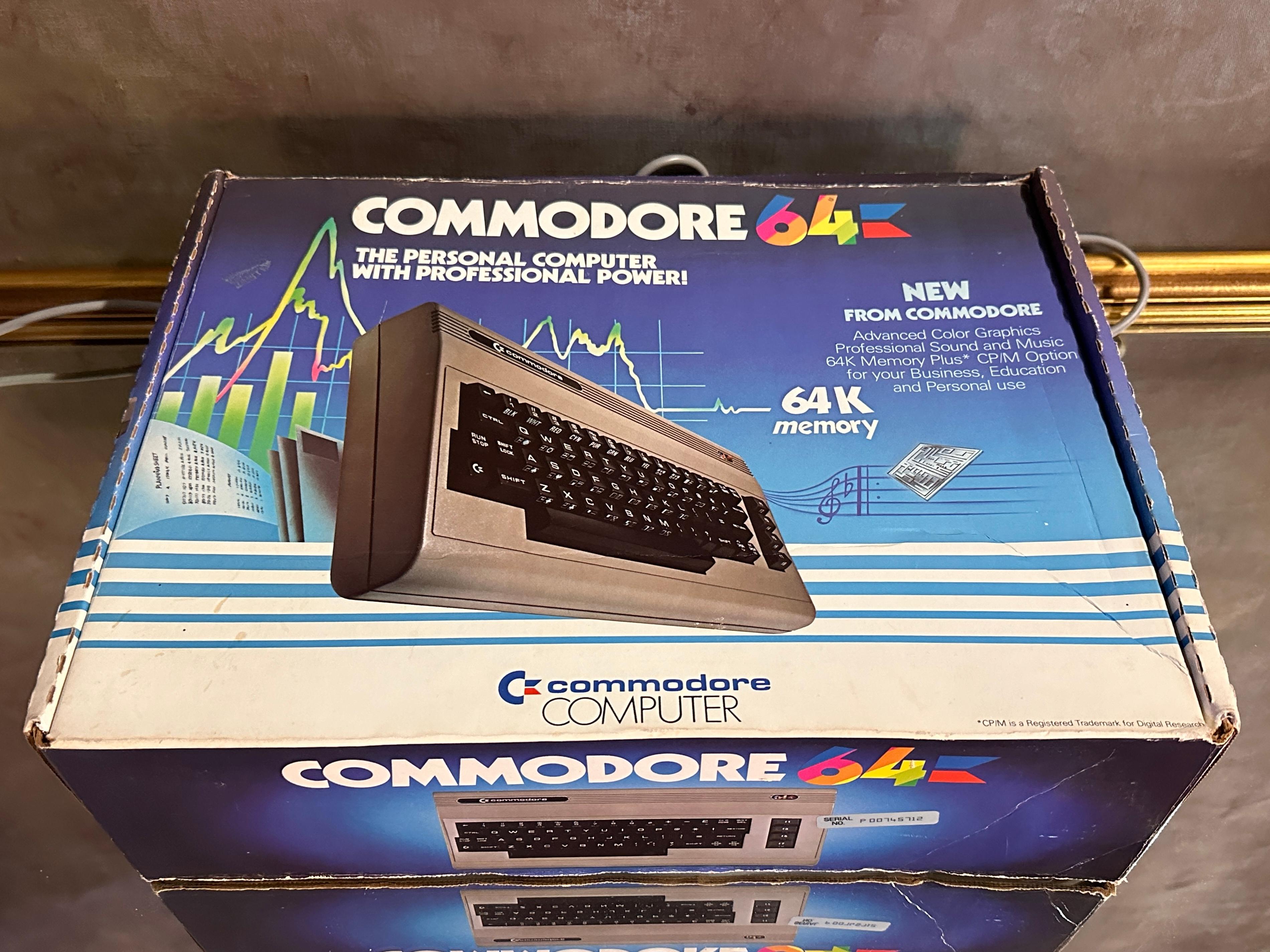 Commodore 64 with 5 Games