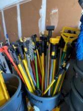ASSORTED COMMERCIAL MOP HANDLES (TRASH CAN NOT INCLUDED) (POMPANO, FL S21)