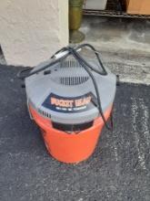 Bucket Head Vacuum with bucket