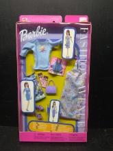 Barbie-Fashion Avenue-Blue Outfits