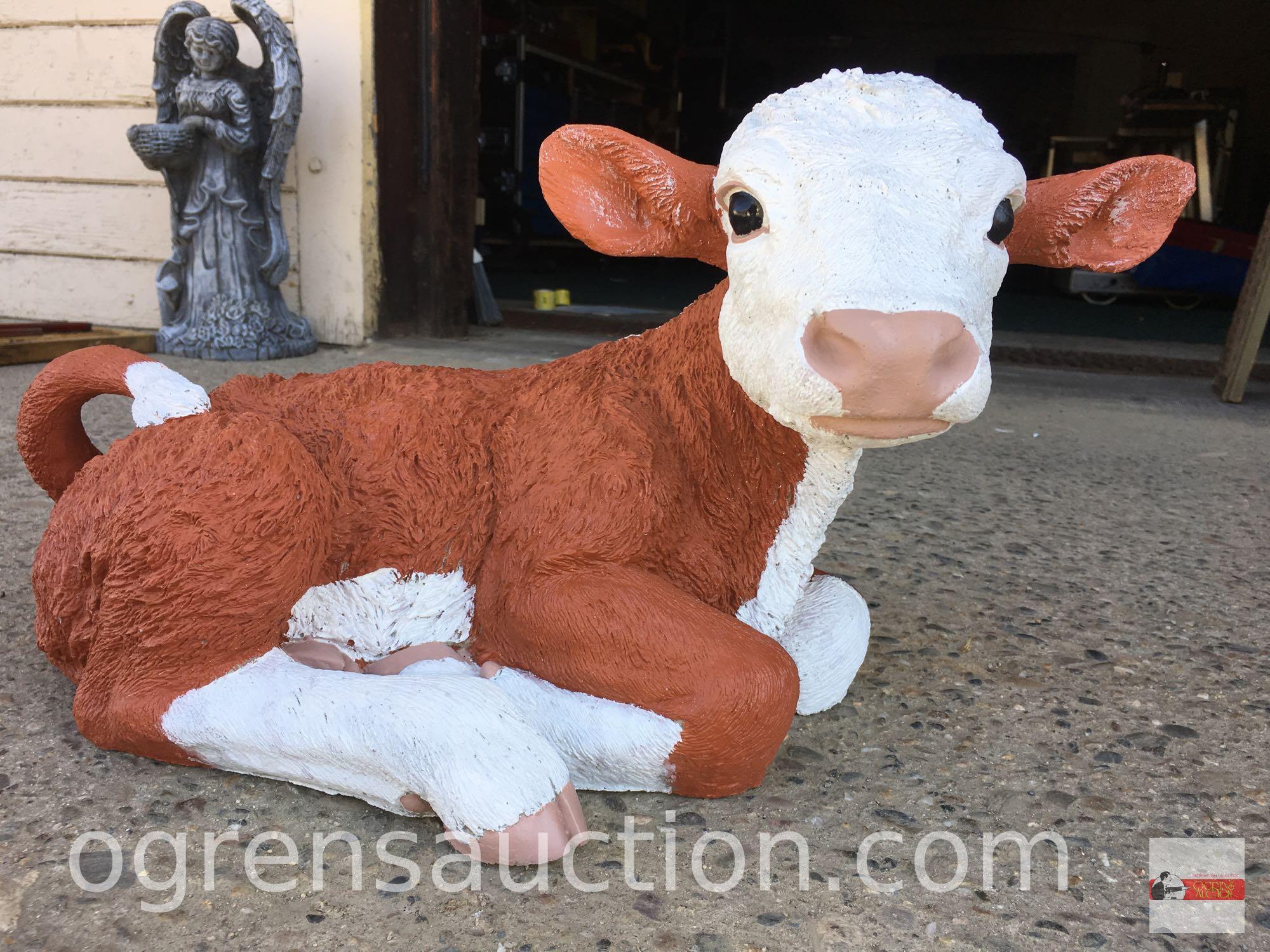 Yard & Garden Statuary - Cement Hereford calf, hand painted, 22"wx11"h
