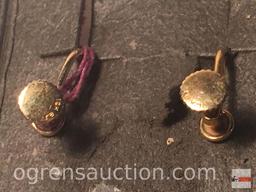 Jewelry - earrings, pr. 12k gold filled screw back w/ jade