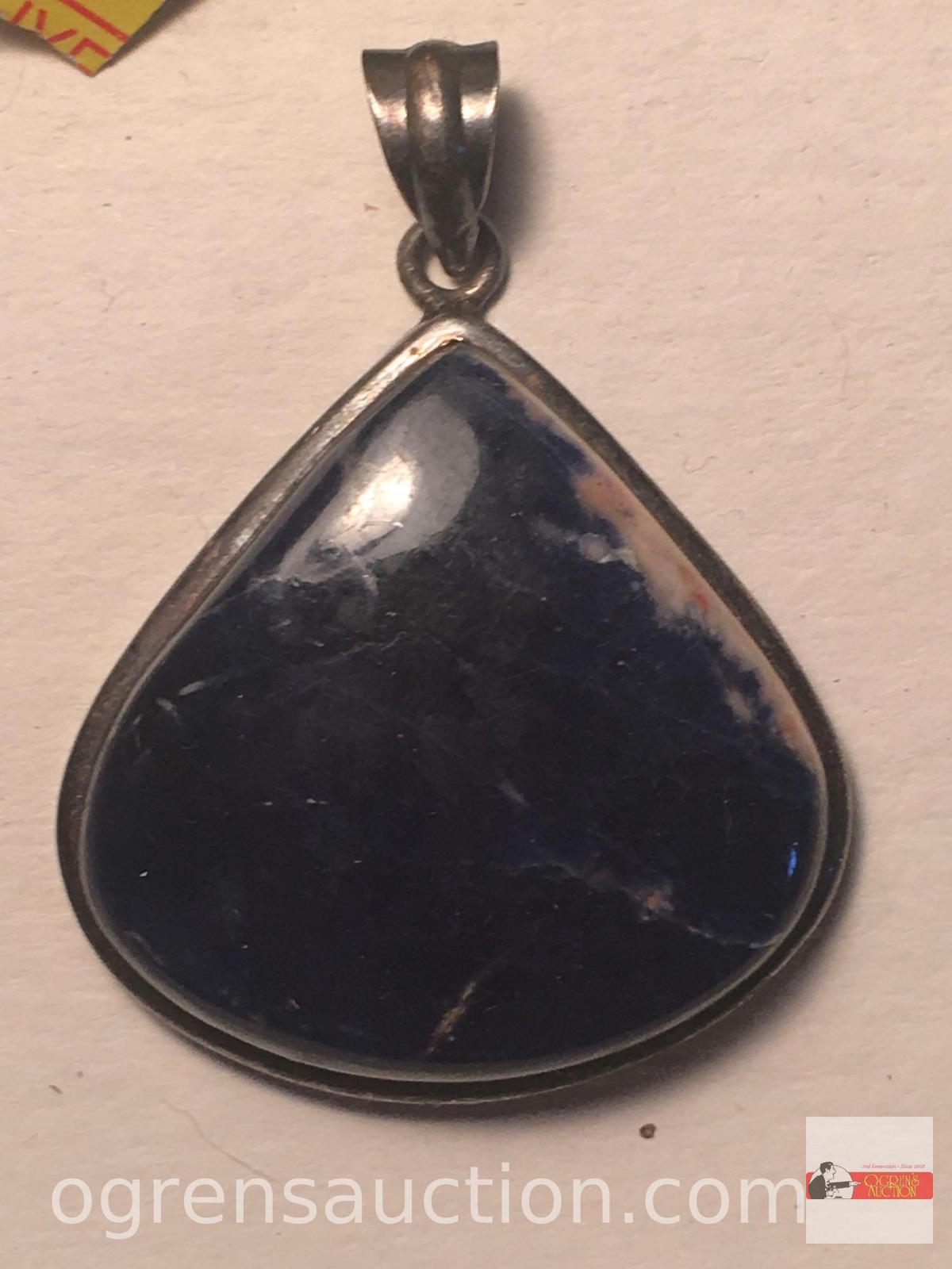 Jewelry - Pendant, sterling bezel, black stone