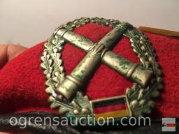 Military - Red Beret w/artillery emblem, Schmidt & Hartlieb