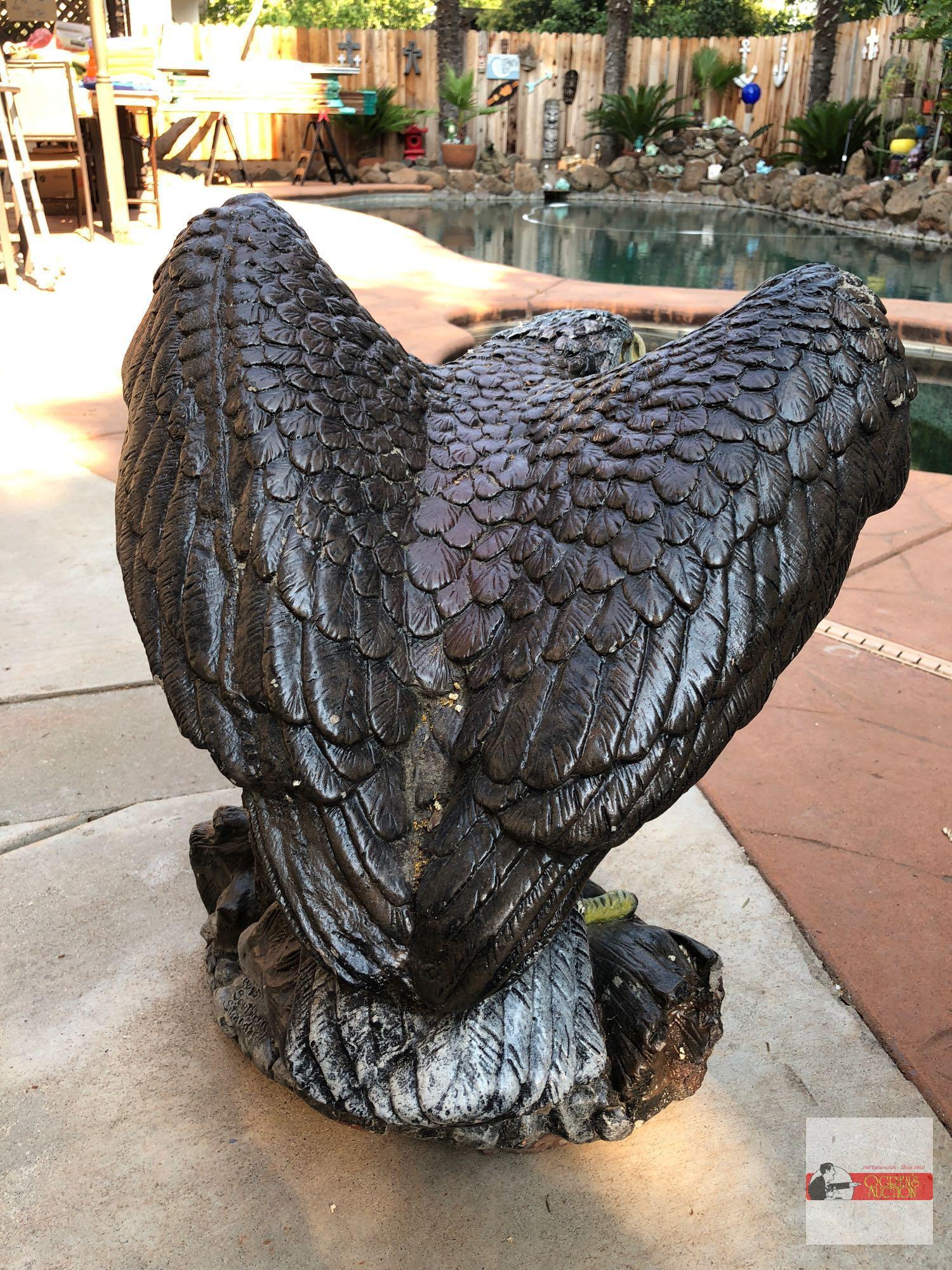 Yard & Garden - Lg.Heavy eagle statuary, Southern Standard '95, Milwaukee Potteries Studios '92 #169