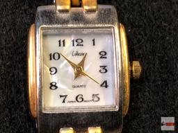 Jewelry - vintage Collezio women's wrist watch
