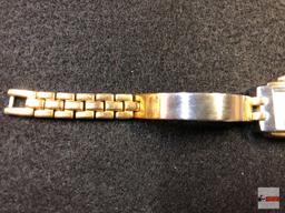 Jewelry - vintage Collezio women's wrist watch