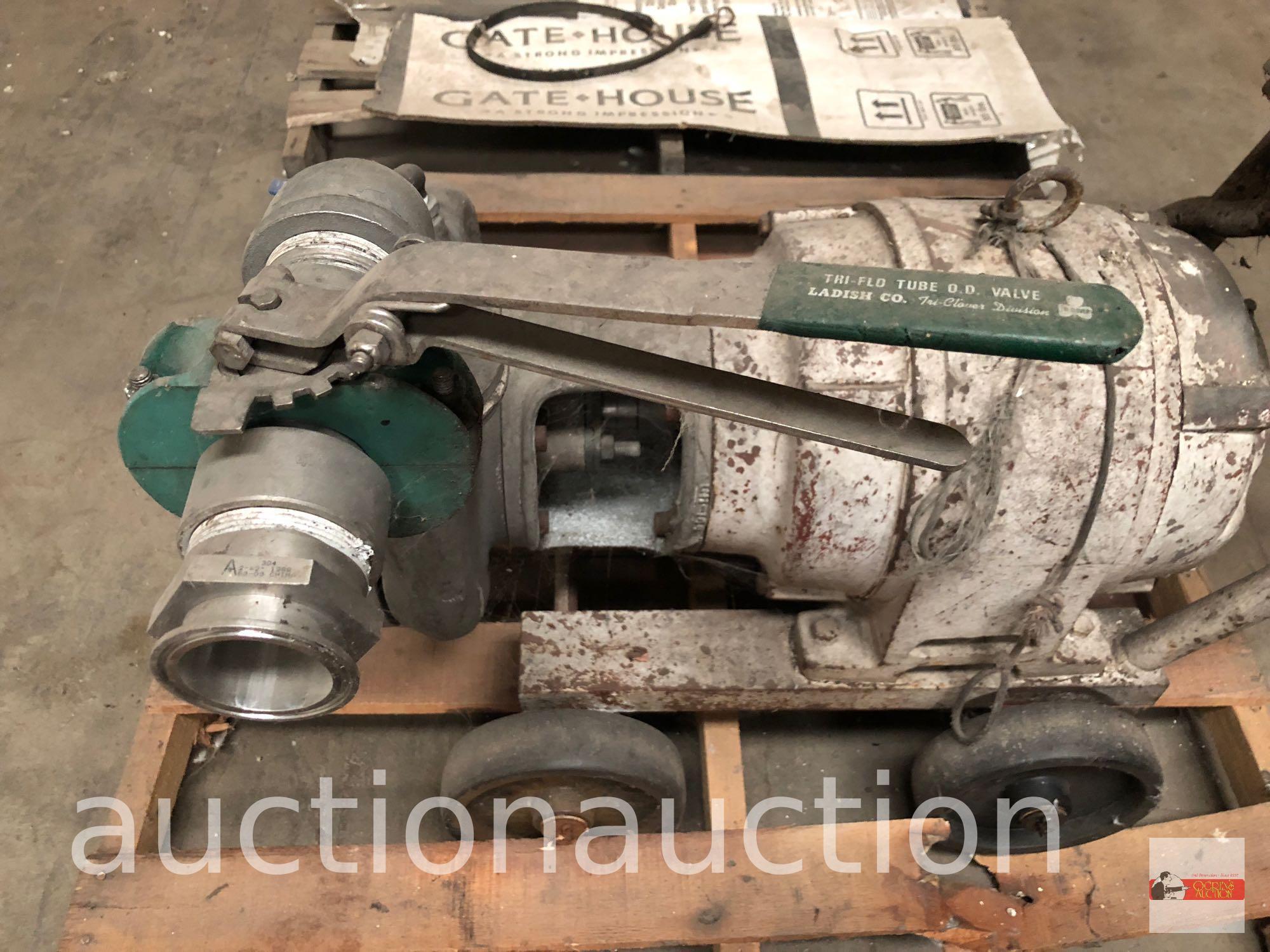 Machinery - Lg. portable Irrigation pump, electric, Valley Foundry & Machine Works