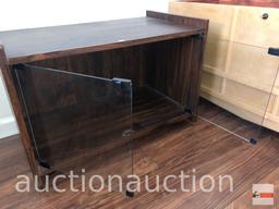 Furniture - Television stand, double glass doors, 28.5"wx19"hx16"d