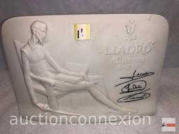 Figurine - Lladro Collectors Society, Don Quixote, signature series sea shell