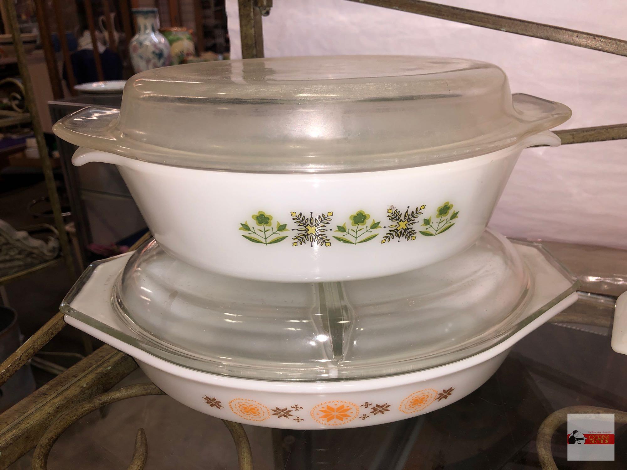 Cookware/bakeware - Pyrex casserole dishes and lids, Corning warming stand with lid but no dish