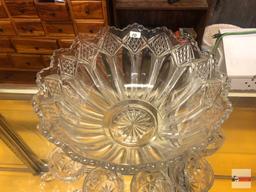 Glassware - Punch bowl and 11 cups, 14.25"wx7.25"h