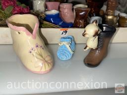 Collectible shoe artware figurines, 20+