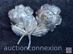 Jewelry - Brooch, Hecho en Mexico .925 Sterling Large double floral brooch, marked, 3"hx3"w