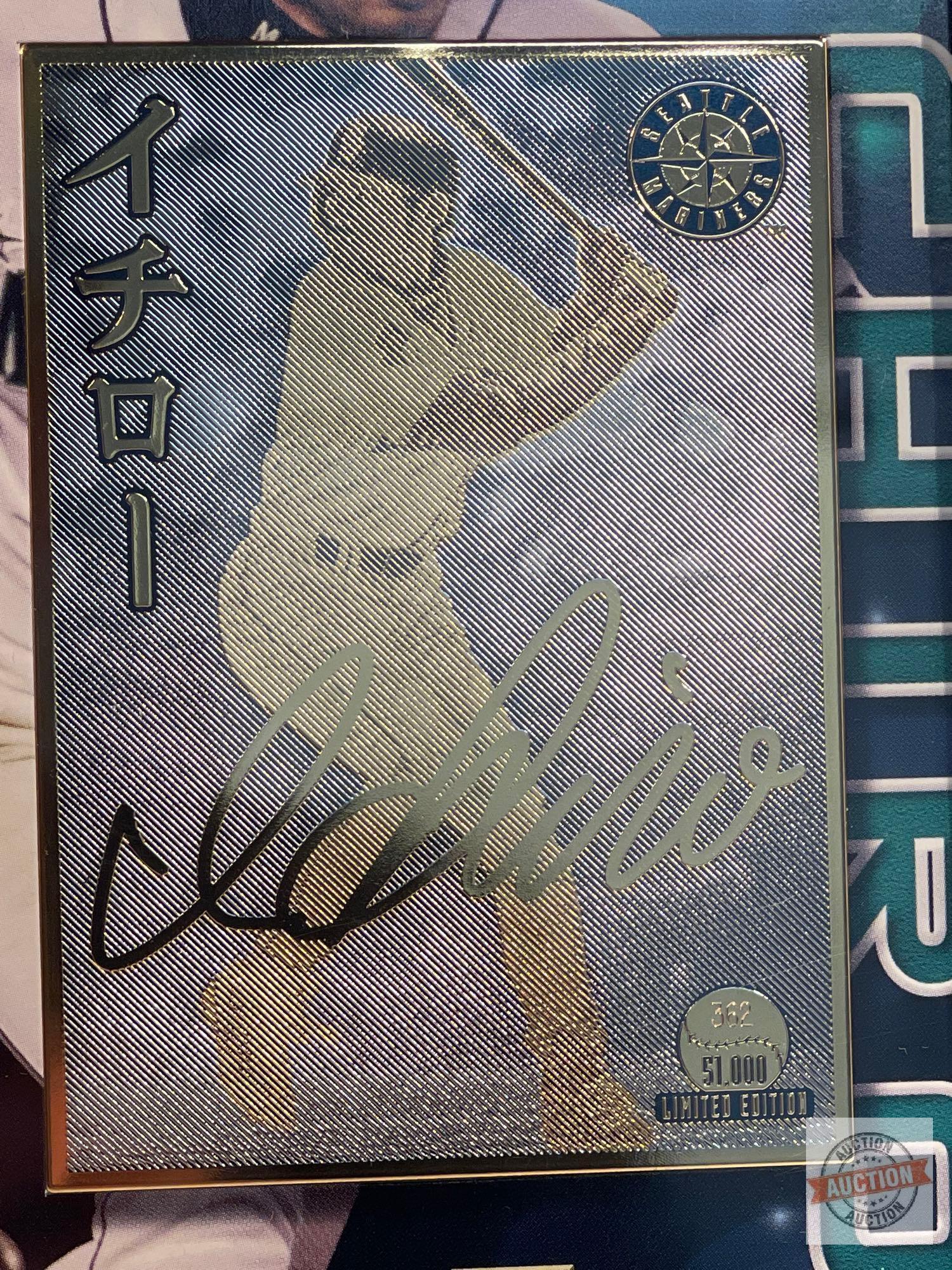 2001 All-Star Ichiro American League All-Star, Limited-Edition gold foil signature card