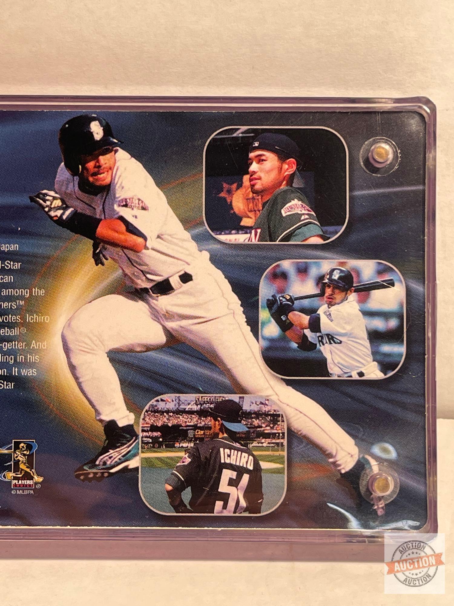 2001 All-Star Ichiro Limited-Edition gold foil signature card