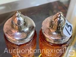 Vintage Amber Sandwich Glass Salt/Pepper shakers