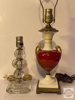 2 vintage lamps - 1 table lamp, 1 dresser lamp