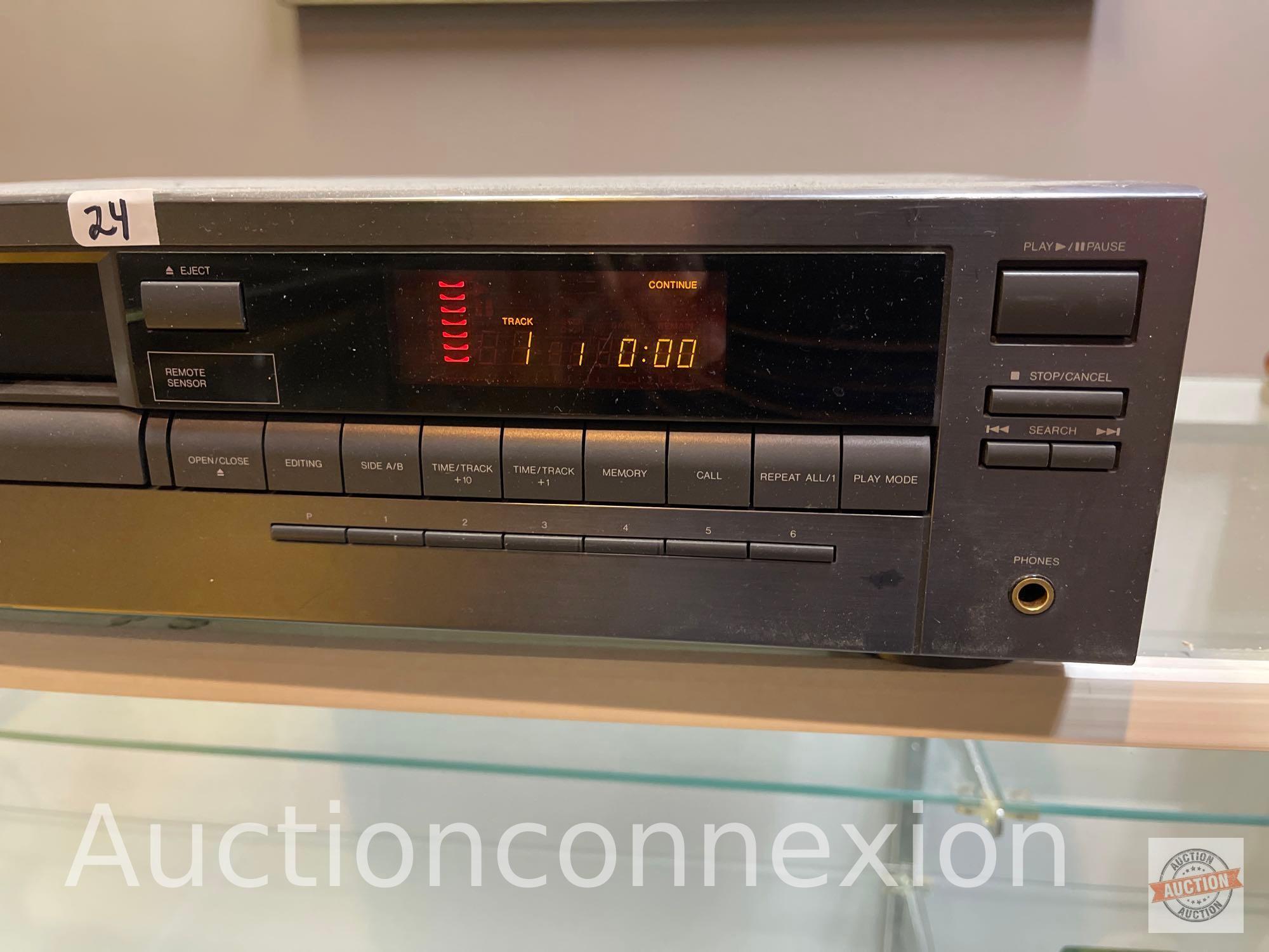 Electronics - JVC compact Disc Player, 6 disc magazine slot, model XL-M505