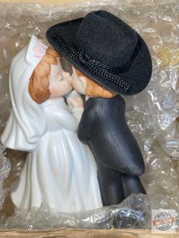 Lefton China Bride and Cowboy Groom figurine