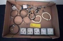 Ladies Necklaces & Bracelets