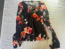 GUESS Womens Salvadore Garder Print- Size Small- Retail $49