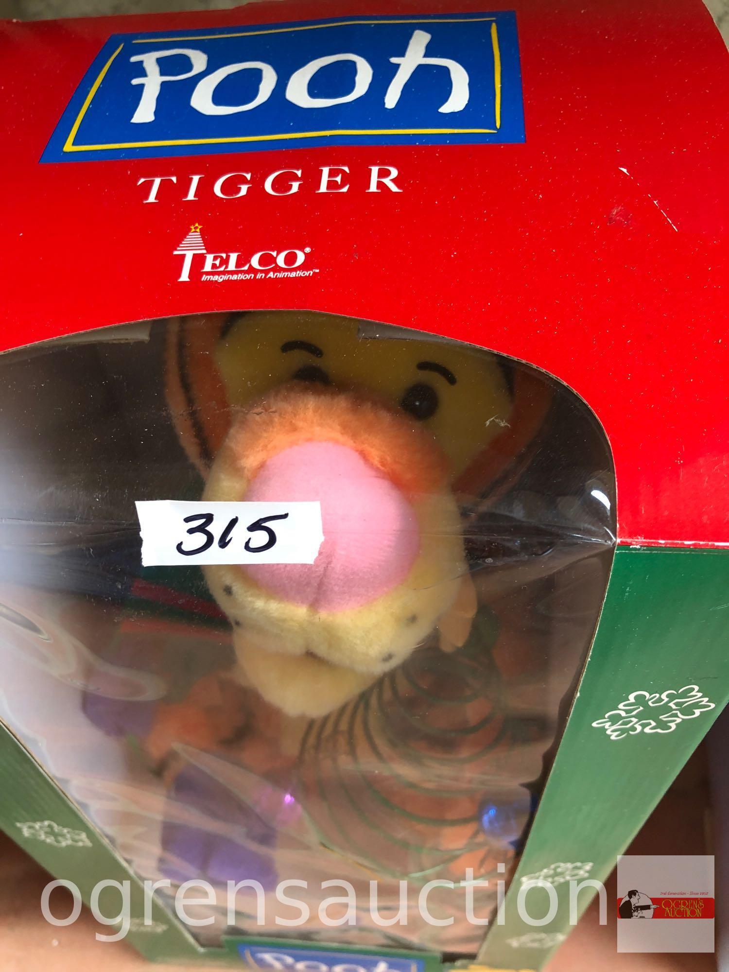 Christmas animated display figure - Pooh "Tigger", new in box, 16"h