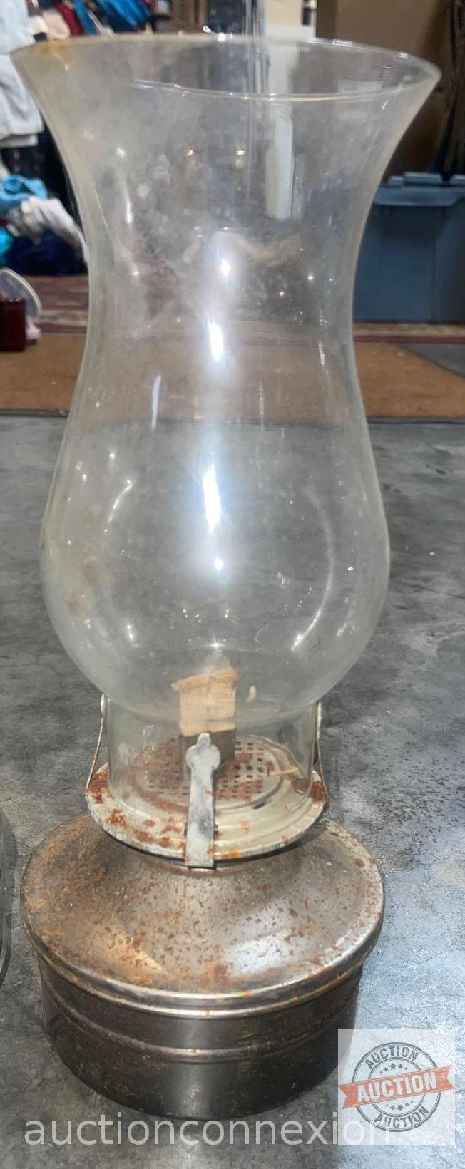 4 Vintage oil Lanterns
