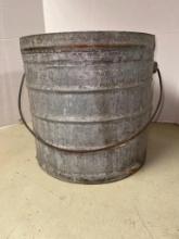 Vintage Geerpres Galvanized 10 Gallon Bucket