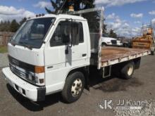 (Tacoma, WA) 1992 Isuzu NPR Flatbed/Dump Truck Runs, Moves & Operates