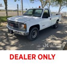 1997 GMC Sierra 3500 Pickup Truck Runs & Moves) (Electrical Issue