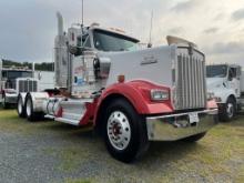 2008 KENWORTH W900 TRUCK TRACTOR, 453,961 Miles-1729 hours on meter  DAY CA