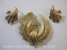 Vintage Trifari Gold Tone Pin and Clip-On Earring Set