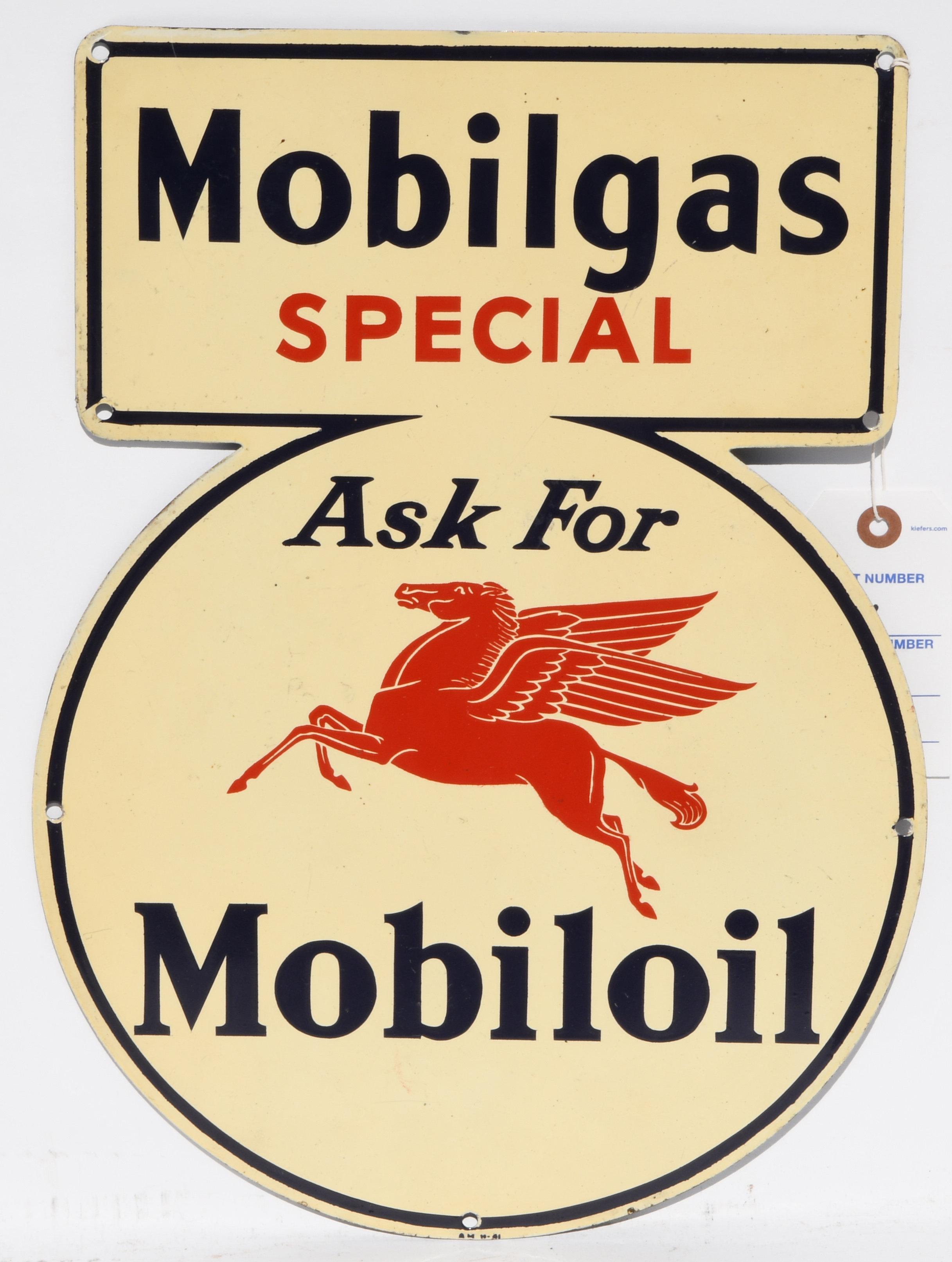 Mobilgas Special Tin Keyhole Sign