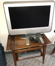 Sony 32 in TV with Samsung DVD player /remotes /table does not included cable box