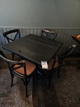 Table with 4 chairs (sold per items =5) 36" x 34"