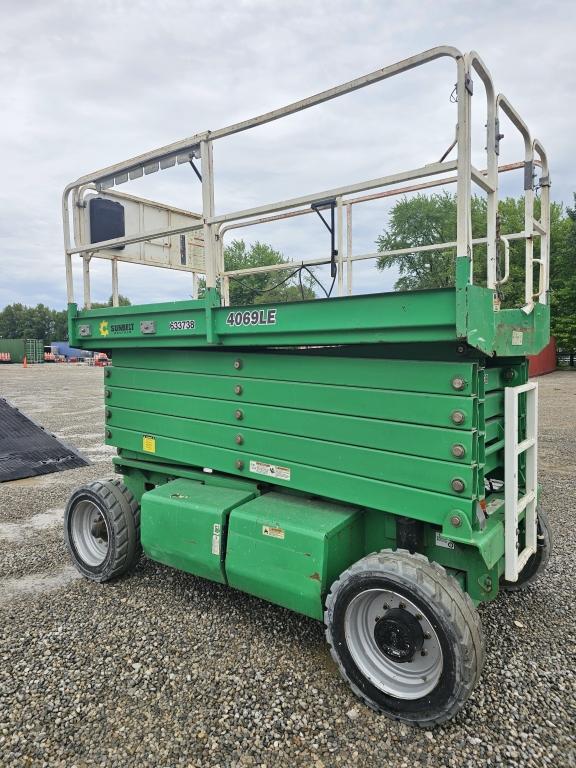 JLG 4069LE Scissor Lift