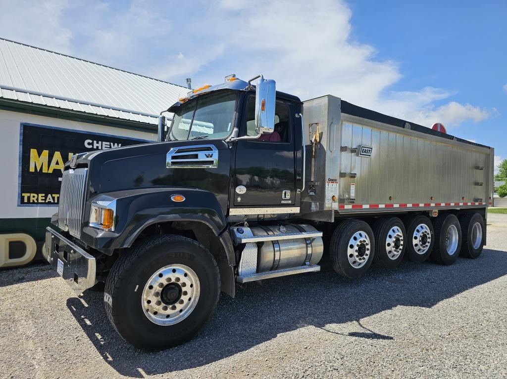 2017 Western Star 4700SF Six Axle Dump Truck