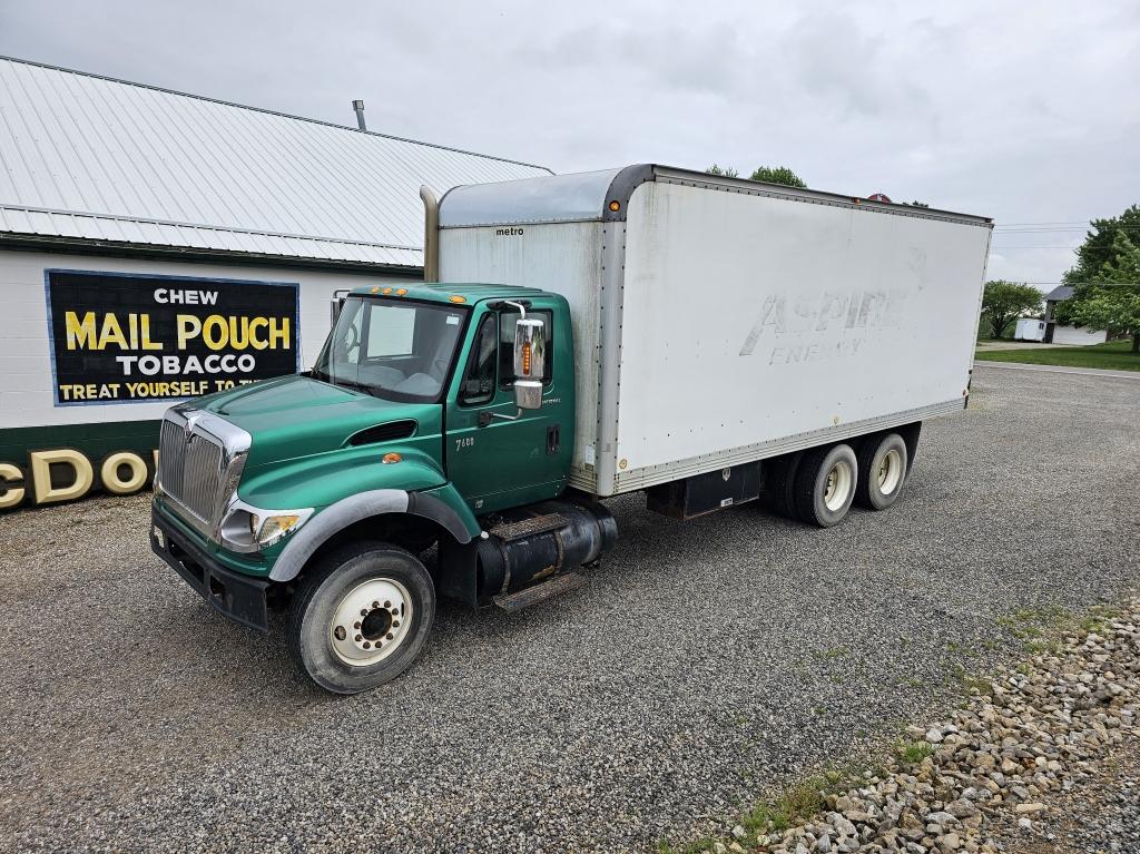 2003 IH 7600 Tandem Axle Box Truck