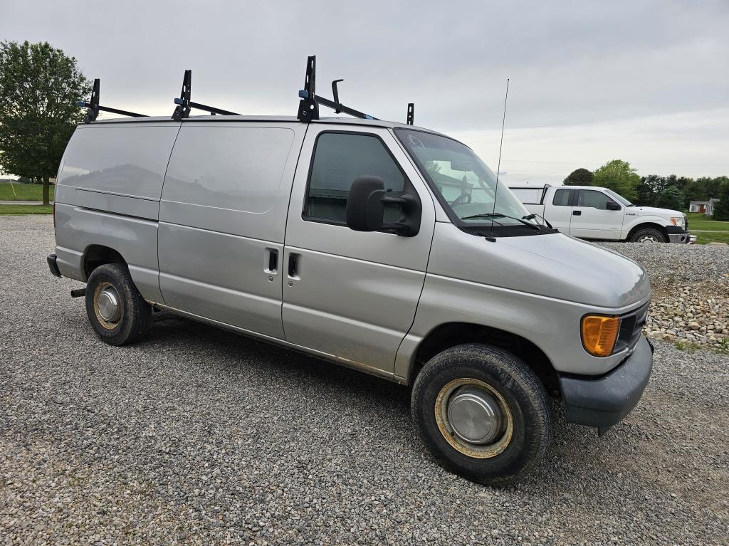 2006 Ford E350 Cargo Van