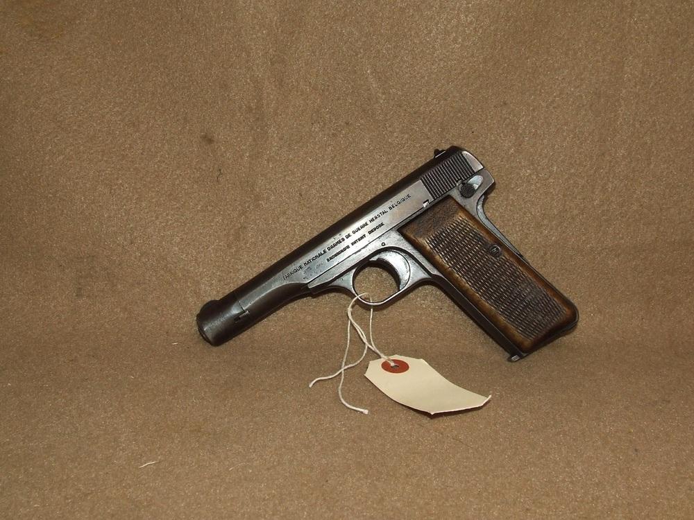 Browning 1922 (German 626b) 32 Auto Pistol