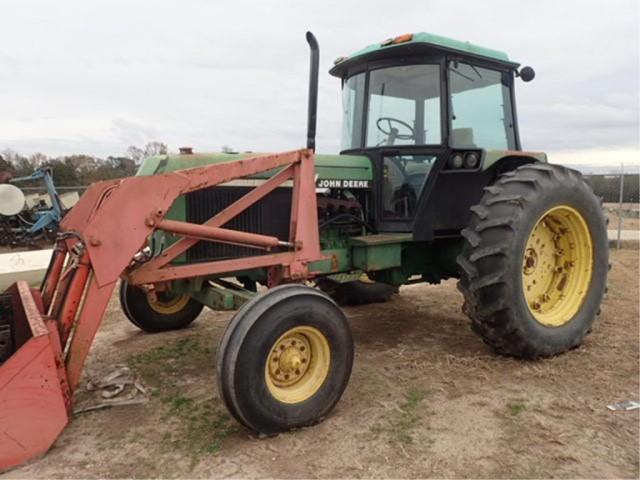 John Deere 2955 Diesel Tractor