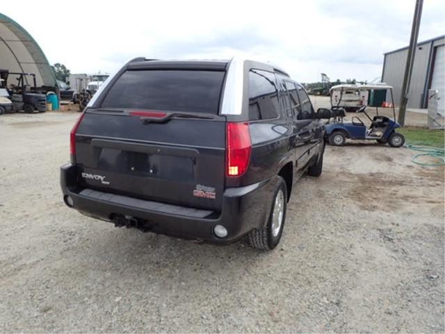 2004 GMC Envoy - 4 WD - V6 Engine