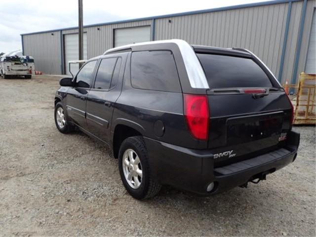 2004 GMC Envoy - 4 WD - V6 Engine