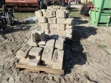 Retaining Wall Blocks 4 Pallets