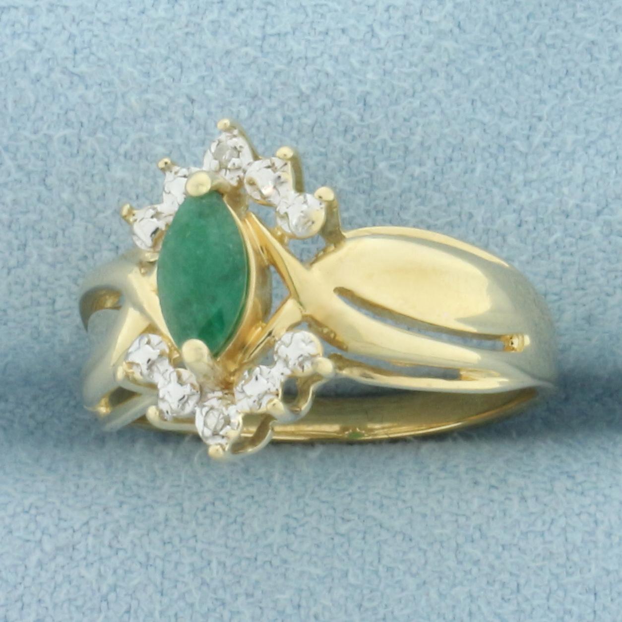 Emerald And Diamond Ring In 14k Yellow Gold